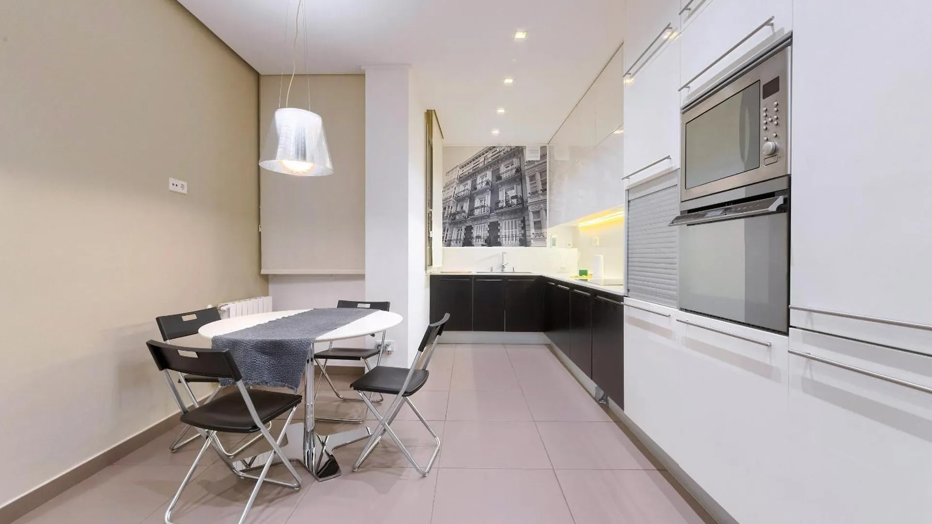 Apartmán Elegante Vt En El Casco Viejo - Junto Al Metro Bilbao 0*,  Španělsko