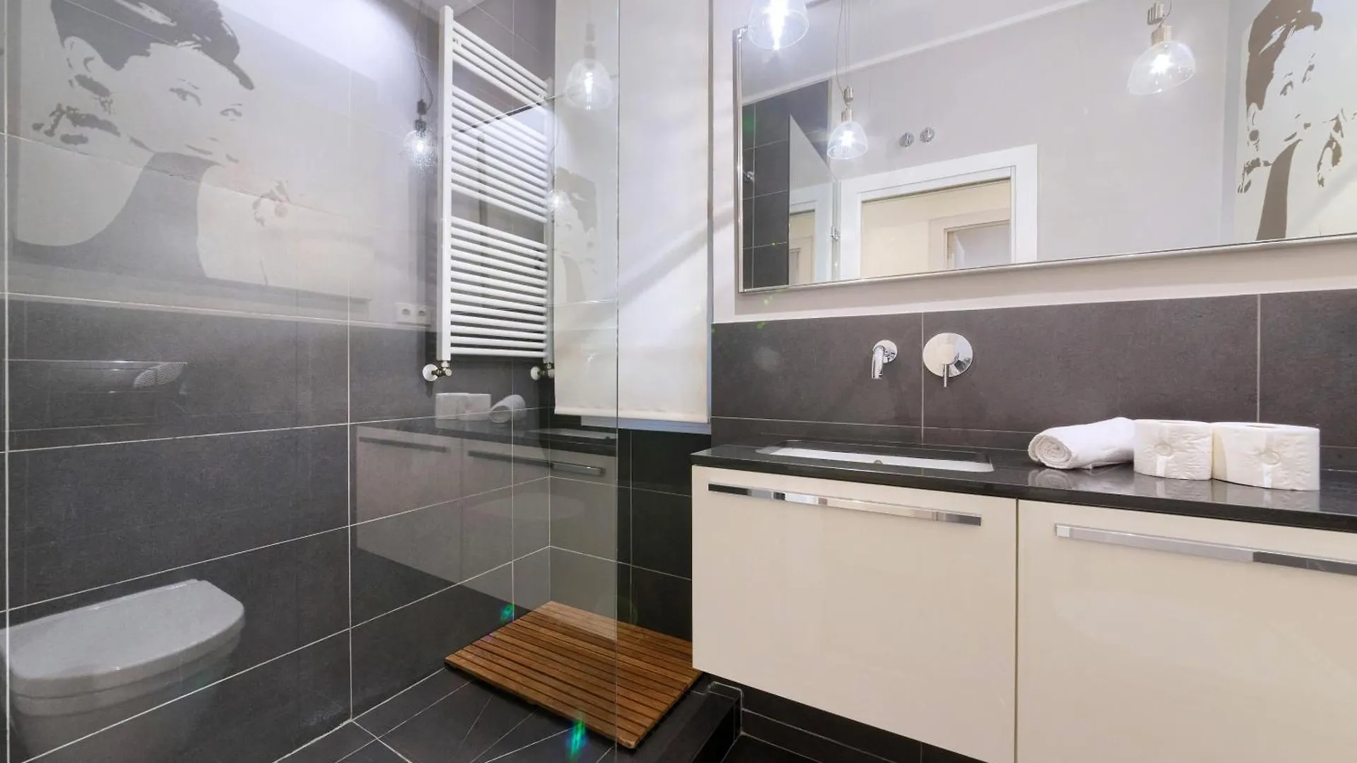 Apartmán Elegante Vt En El Casco Viejo - Junto Al Metro Bilbao 0*,  Španělsko