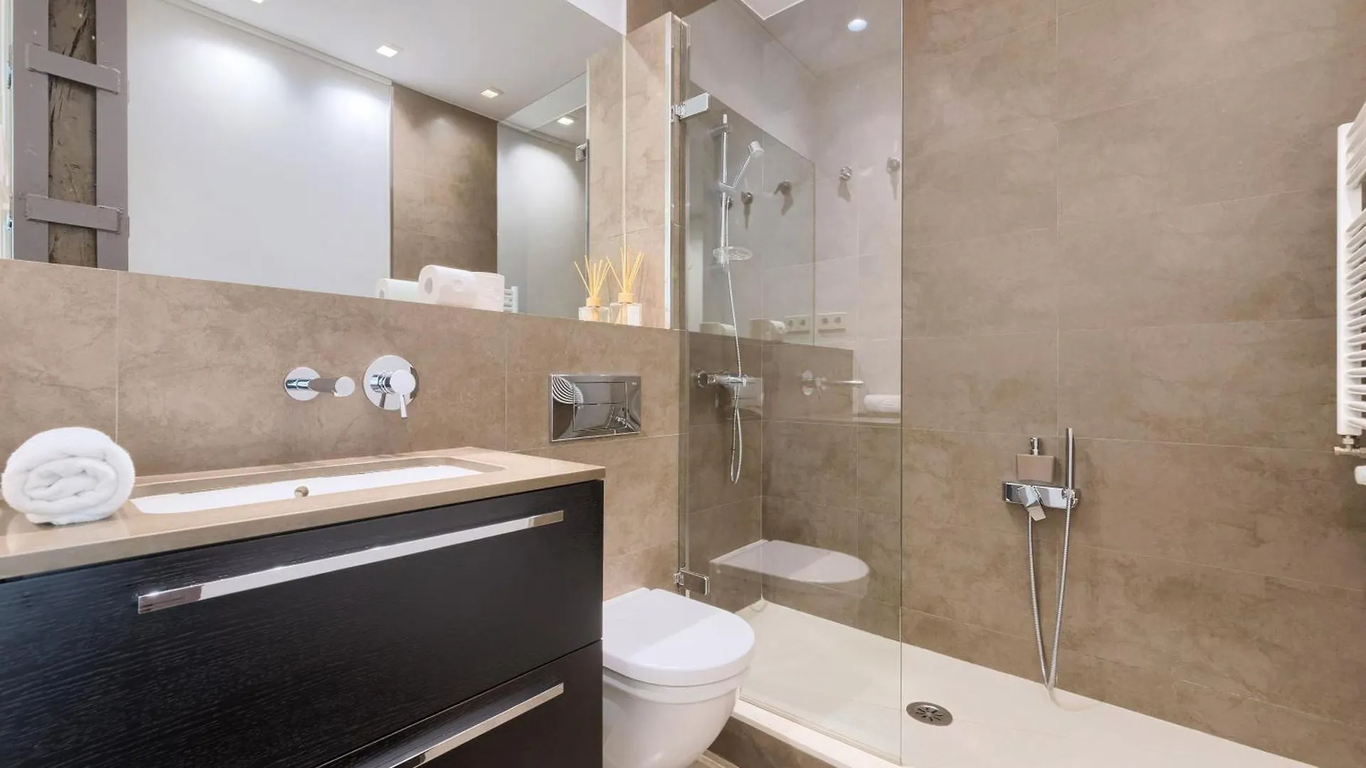 Apartmán Elegante Vt En El Casco Viejo - Junto Al Metro Bilbao 0*,